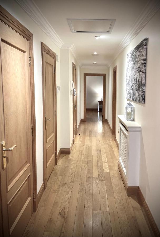 Lomond Castle Penthouse Apartment ลุสส์ ภายนอก รูปภาพ